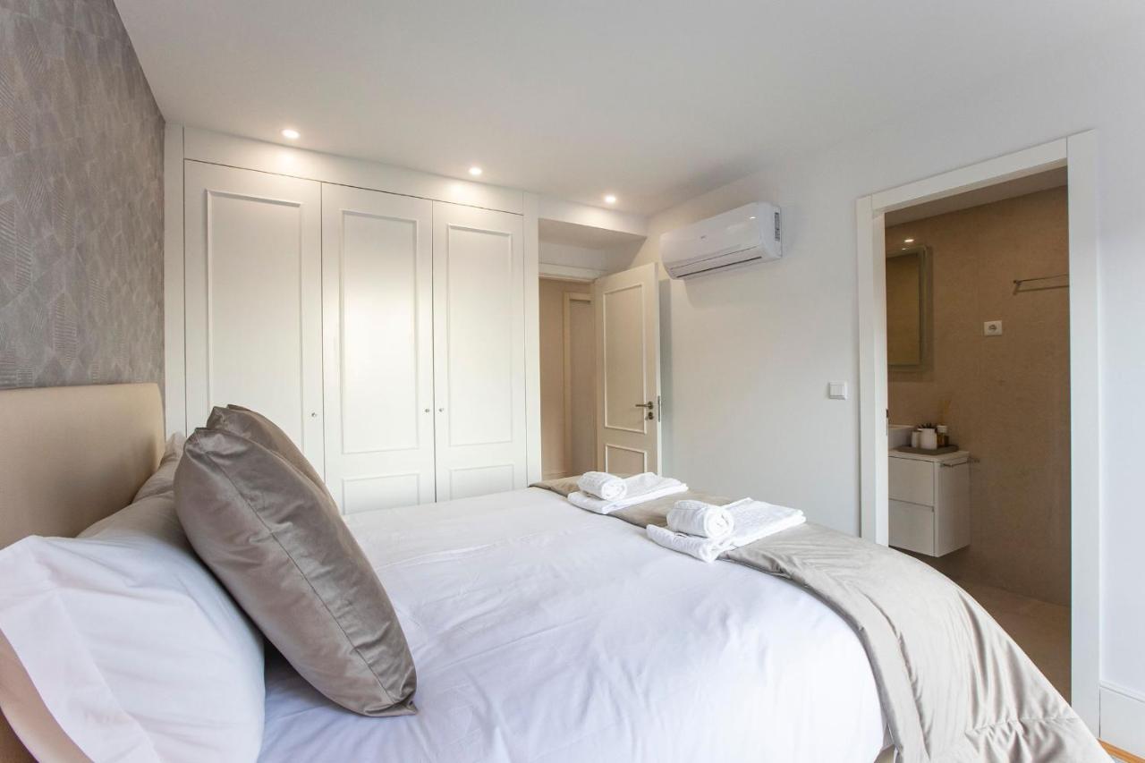 City Center 2Br Flat W/ Ac By Lovelystay Porto Kültér fotó